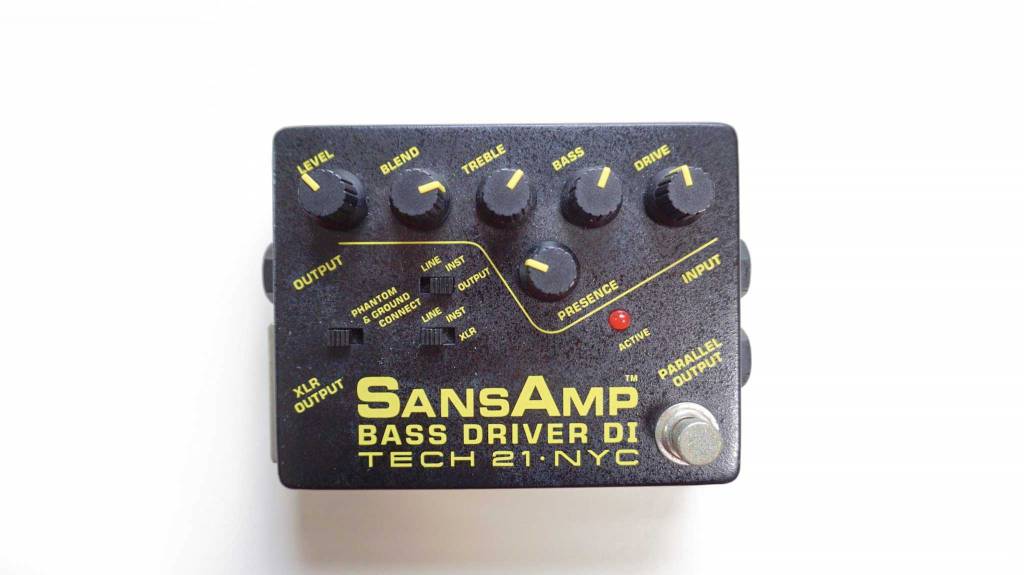 SANSAMP BASSDRIVER DI TECH21 (テック21) ベース用プリアンプは繋ぐ ...