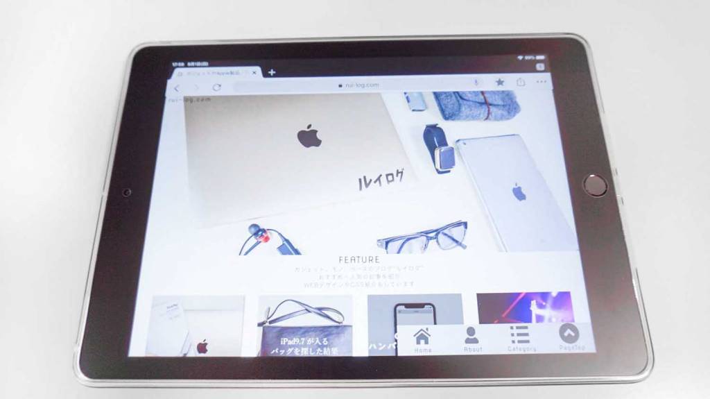 iPad9.7インチ用アンチグレア強化ガラスフィルム[工匠藤井]をiPad9.7に貼り付けた状態