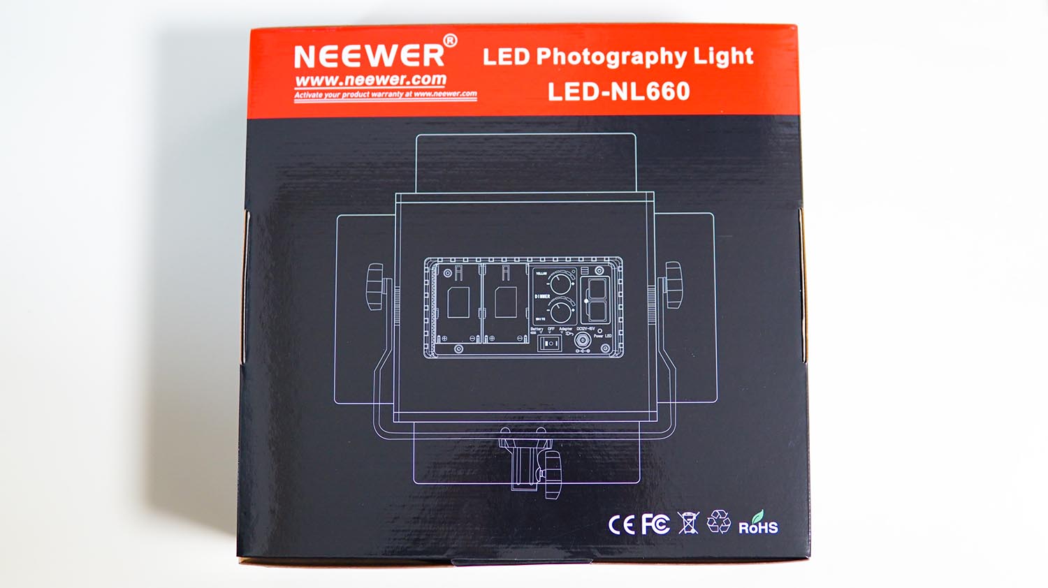 NEEWERのLEDライト「NL-660」レビュー | 物・人撮影の照明にコスパ | ルイログ
