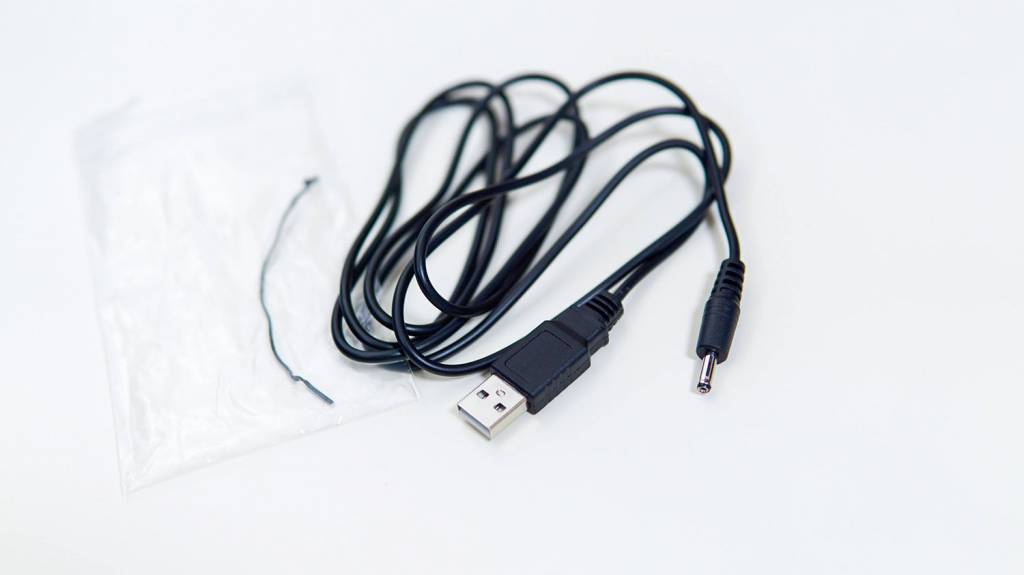 ELECOM（エレコム）USB扇風機「FAN-U177BK」の充電コード