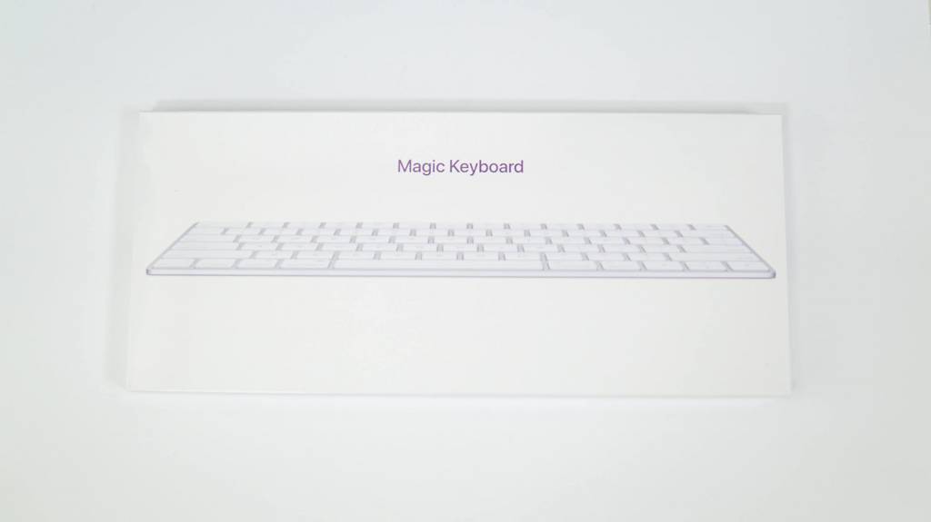 Apple Magic Keyboard [MLA22J/A]のパッケージ