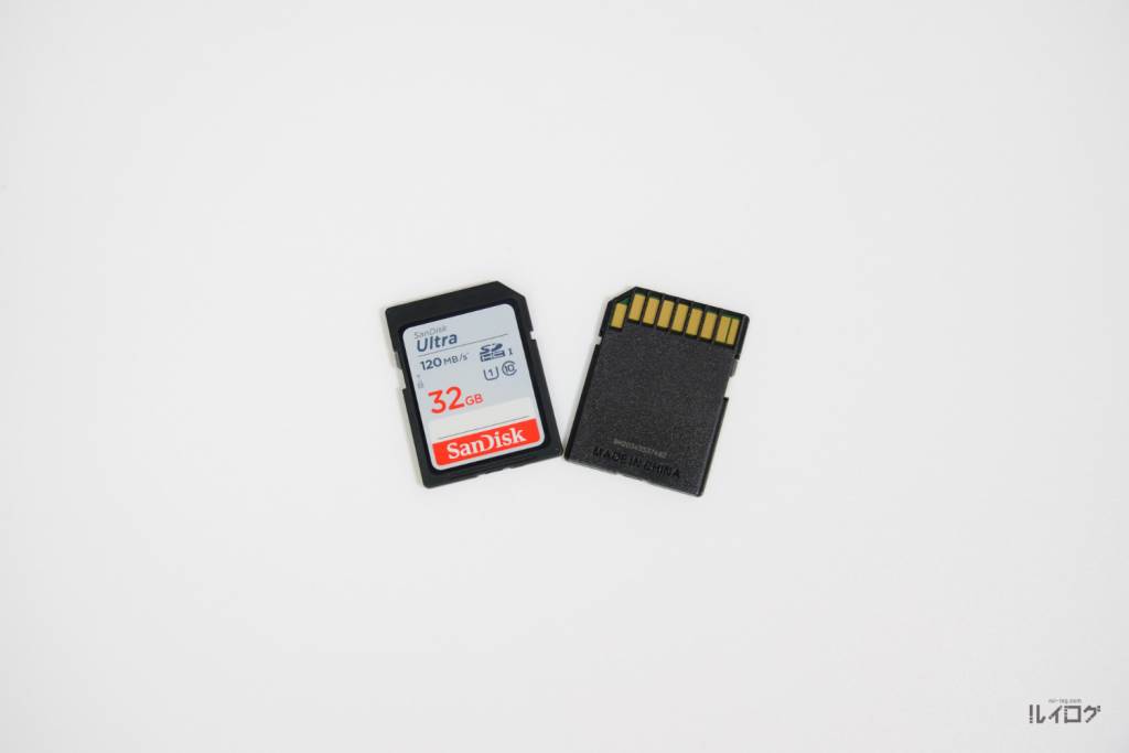 SANDISKのSDカード32GB本体