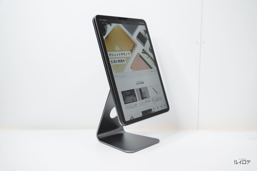Magnetic iPad StandにiPadPro11をくっつけて縦向き表示
