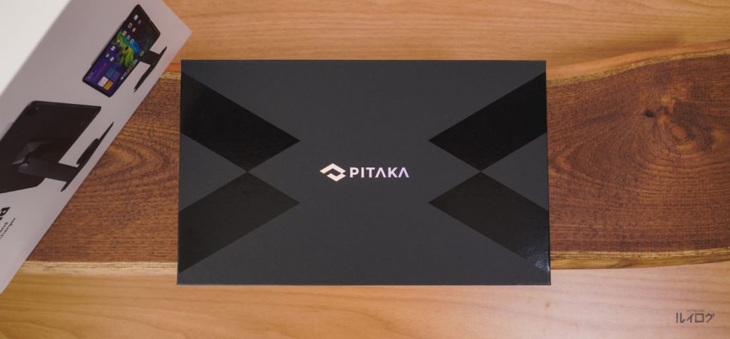 PITAKA MagEZ Stand iPadスタンドのパッケージを開封