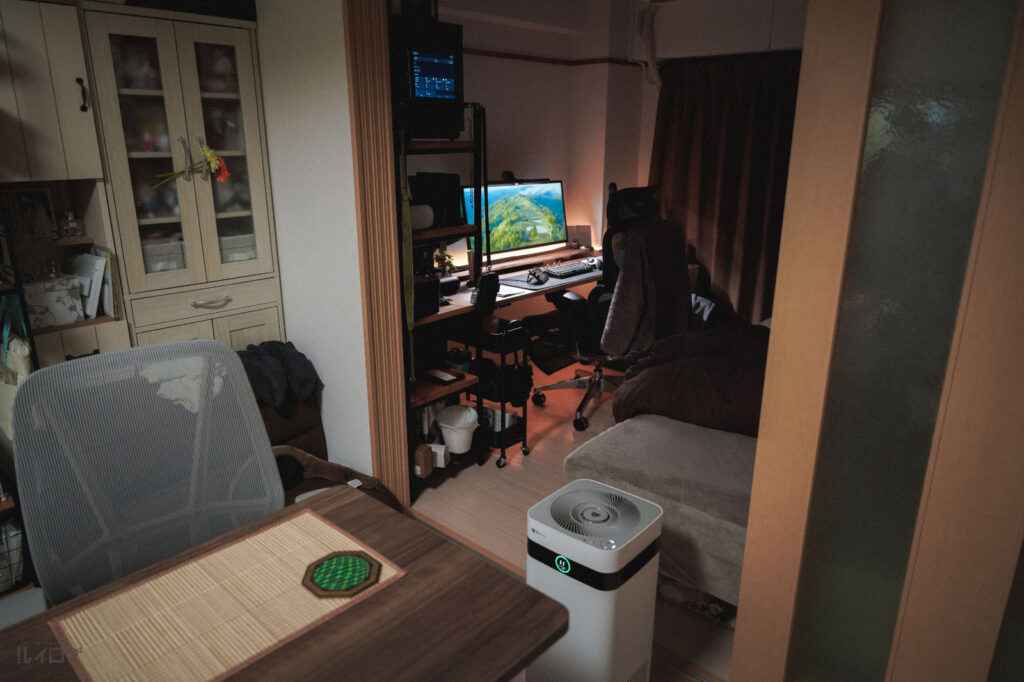 ルイログの住居。LDK+寝室にPCデスク環境。