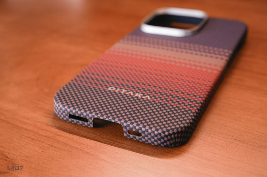 PITAKAのiPhone16proケース「TtacticalWovenCase」本体