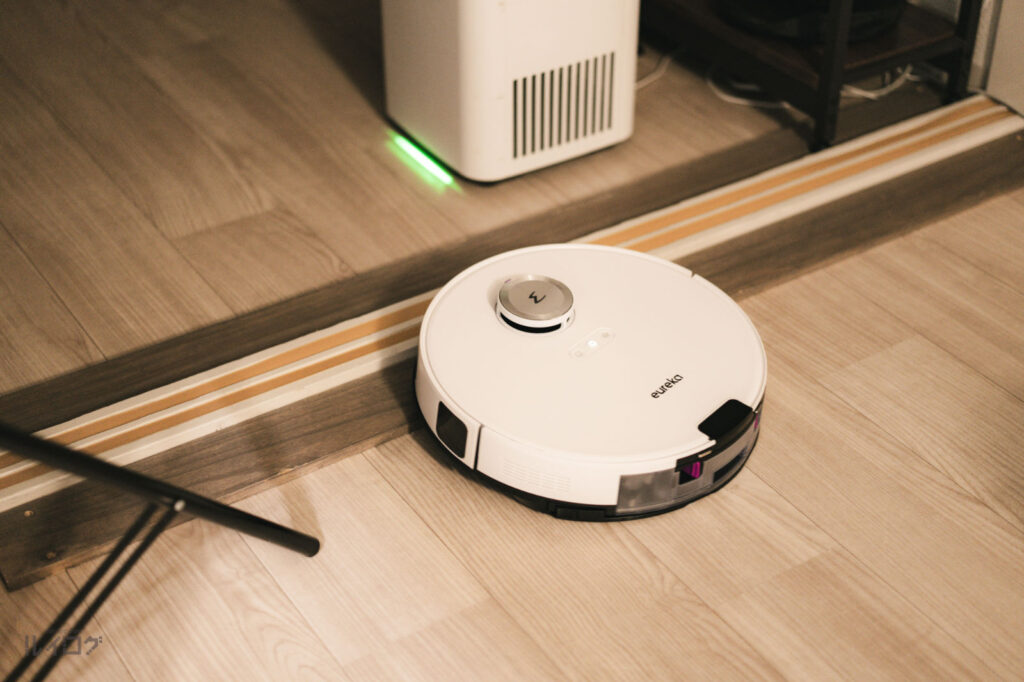 Eureka E20 Plusロボット掃除機は最大2cmまでの段差を登って通れる