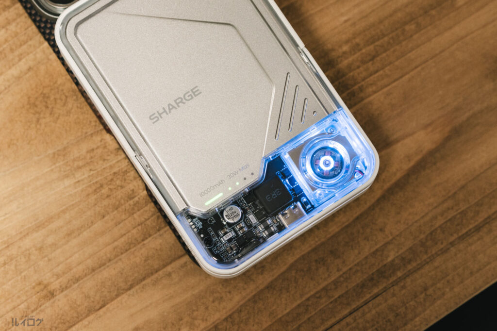 SHARGE ICEMAG 2 ワイヤレス充電器はスケルトンデザインとRGBライトが格好良い
