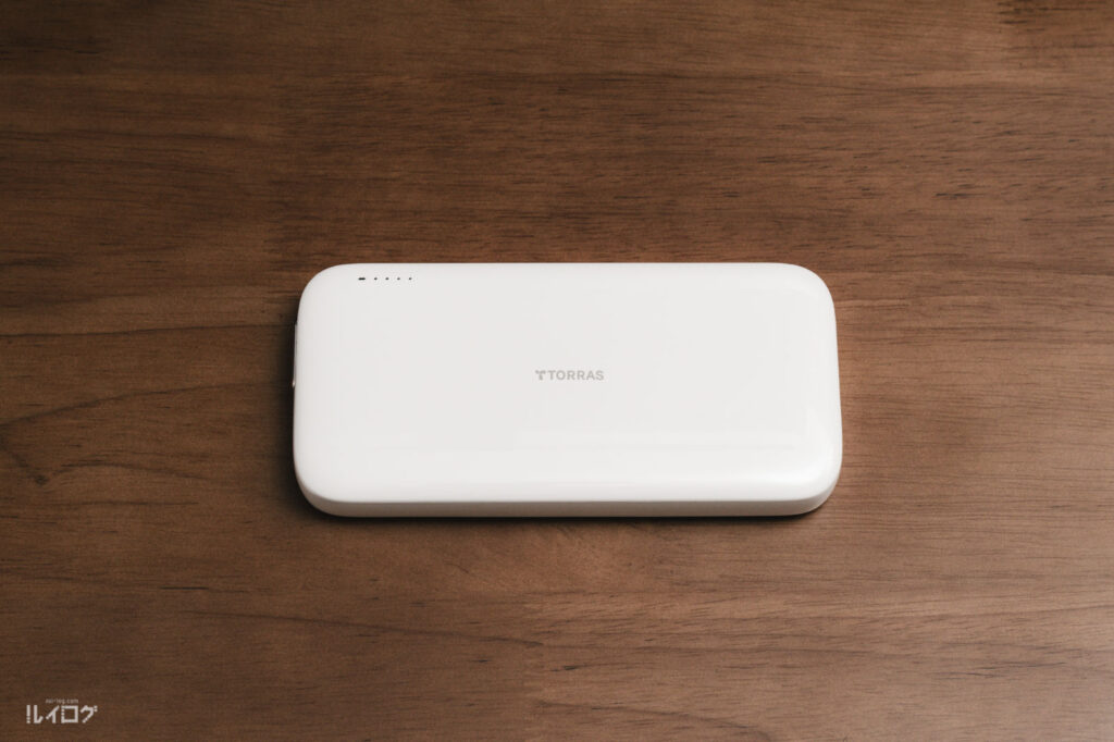 TORRAS 自動巻取り式10000mAhモバイルバッテリー
