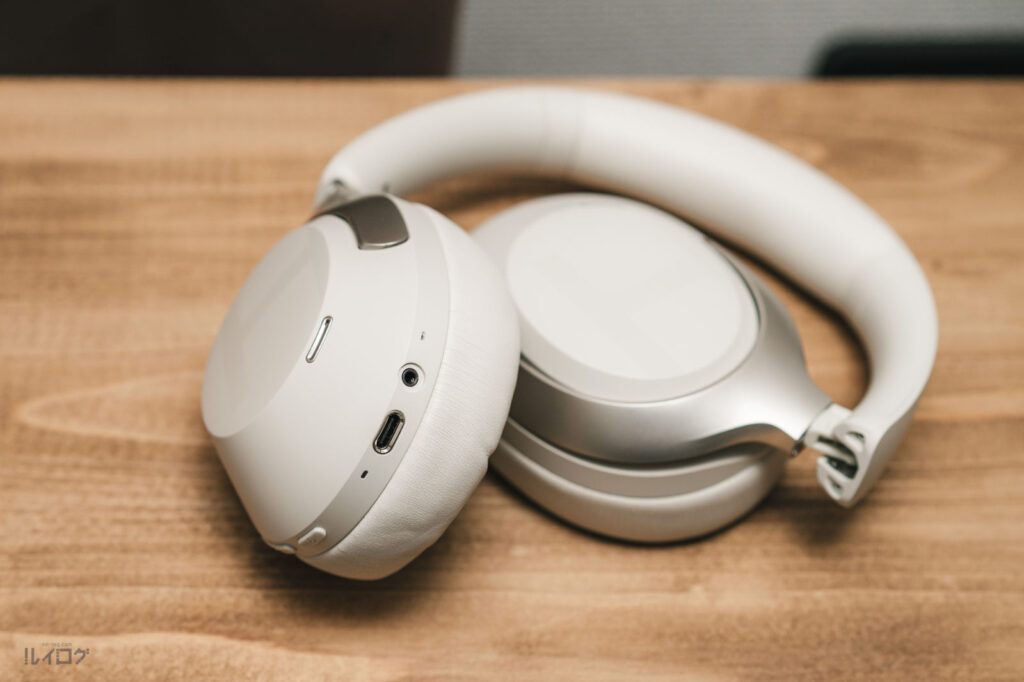 HAYLOU S40ヘッドホンの側面