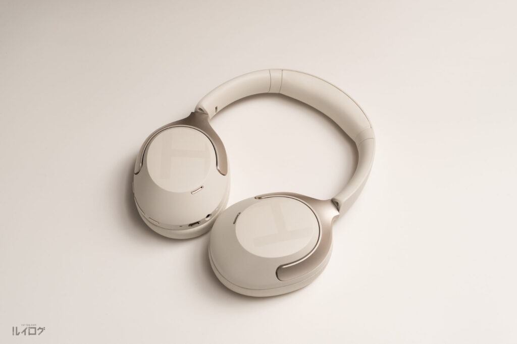 HAYLOU S40ヘッドホンのホワイトの表面