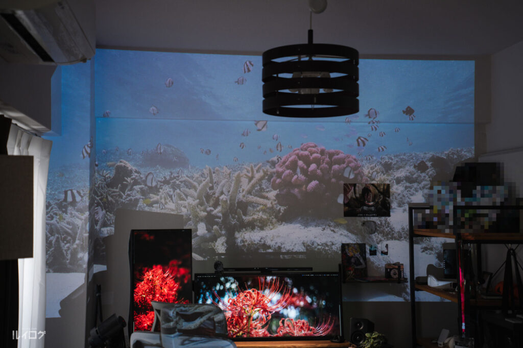 最大120インチで投写できる