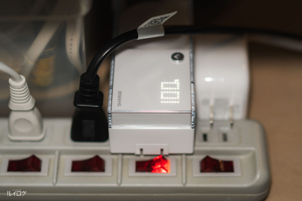SHARGEコンセント一体型3in1モバイルバッテリーは少しサイズが大きめ