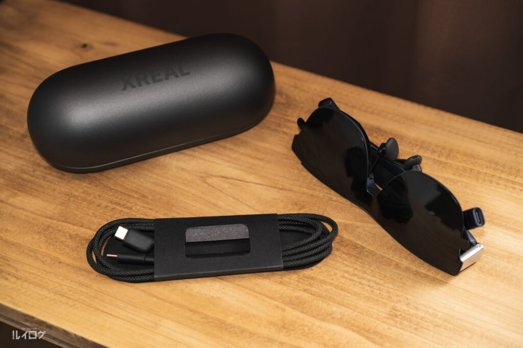 XREAL 1Sのグラスケースの中身