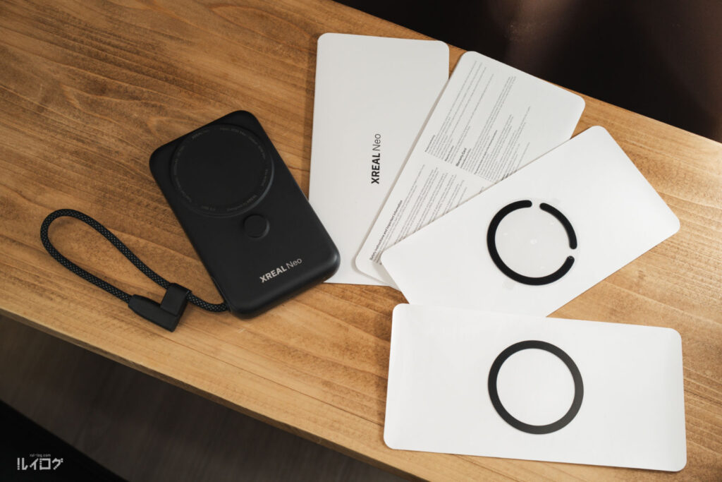 XREAL Neo のパッケージ内容