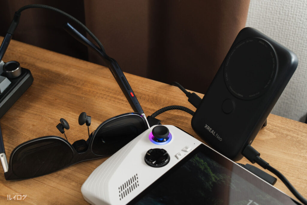 XREAL Neo と XREAL 1S とROG Allyとキーボードで軽い作業をする
