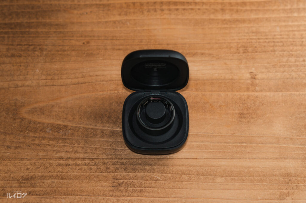 Smart Recovery Ring と充電器