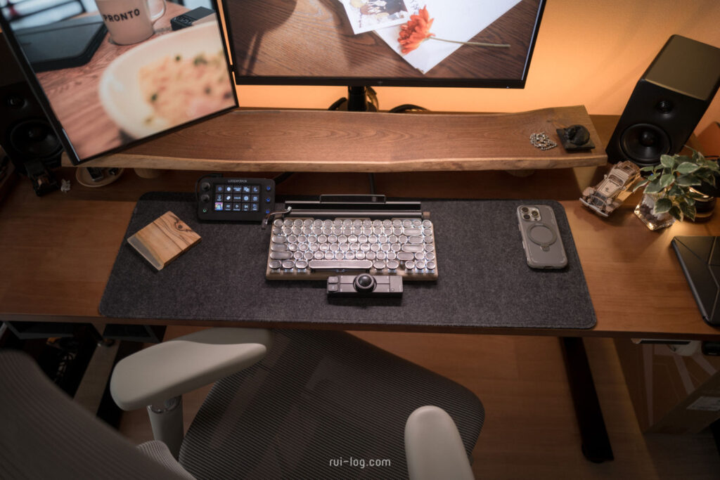 Keychron Nape Proを利用したルイログのデスクセットアップ