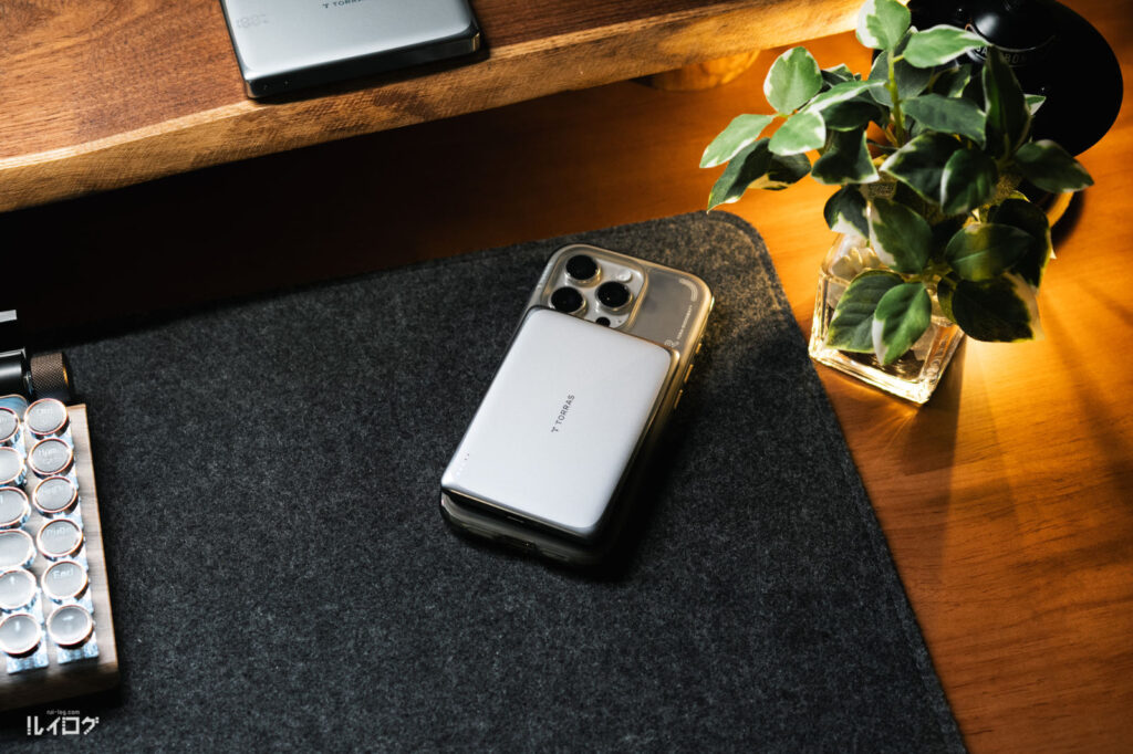 TORRAS MiniMag Pro 5000mAhモデルをiPhone16 Proへ装着