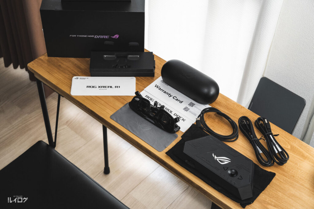 ROG XREAL R1 のパッケージ内容